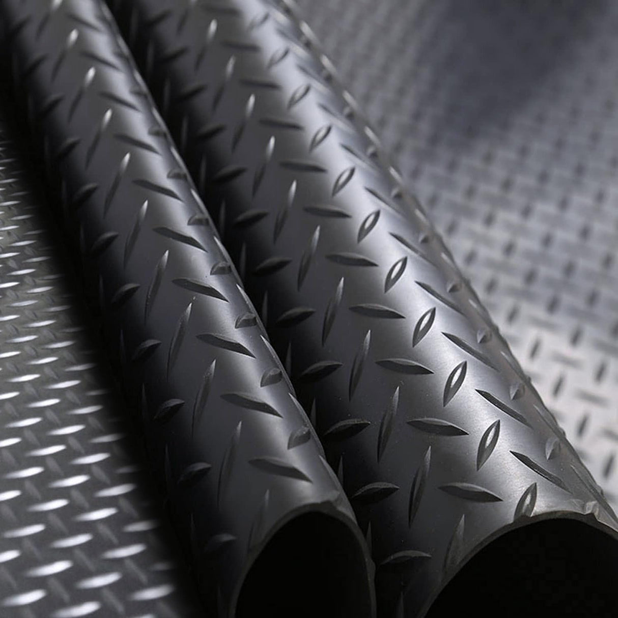 Diamond Plate Rubber Flooring Roll - Close-Up | Besea Cone