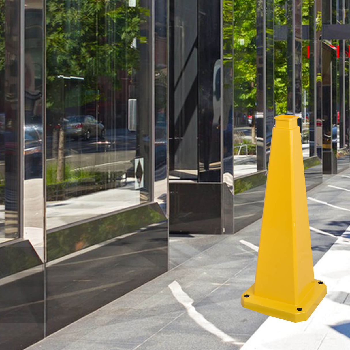 70/90 CM 4-Sided Message Cone, No Printing 6PCS - Close-Up | Besea Cone