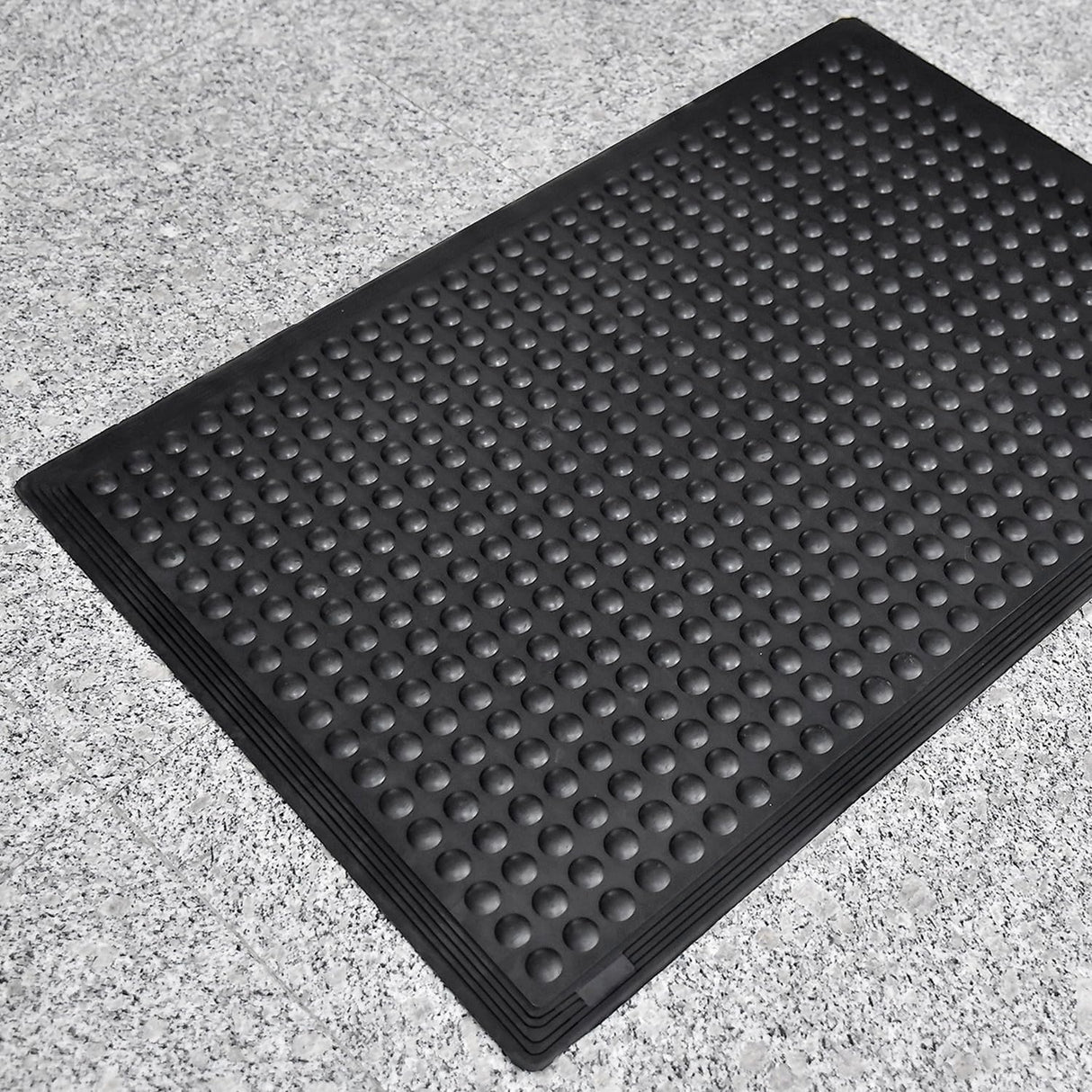 Rubber Dubble Anti-Fatigue Workplace Mat - In Use | Besea Cone