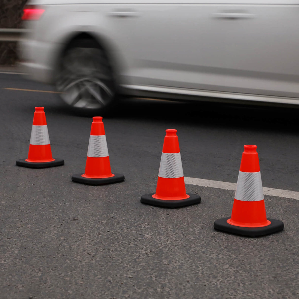 Light Weight Black Base Economy Traffic Cones - View 14 | Besea Cone